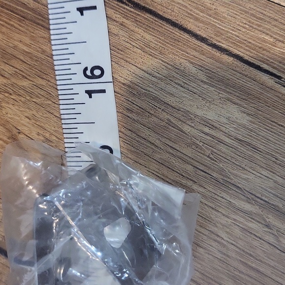 CARICO Made in Japan Stainless Utensil Wall Hanger - Holds 5 Utensils - Picture 9 of 11